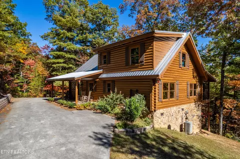 248 Cobblestone Dr, Townsend, TN 37882 photo 3