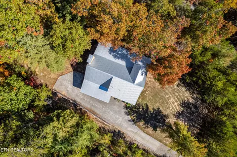 248 Cobblestone Dr, Townsend, TN 37882 photo 4