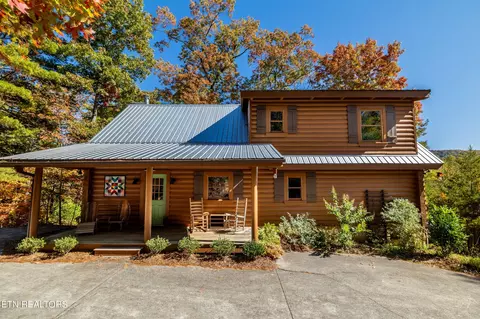 248 Cobblestone Dr, Townsend, TN 37882