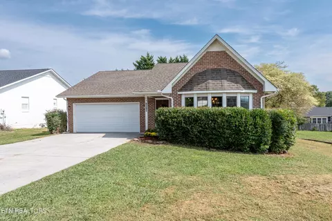 1318 Raulston Rd, Maryville, TN 37803