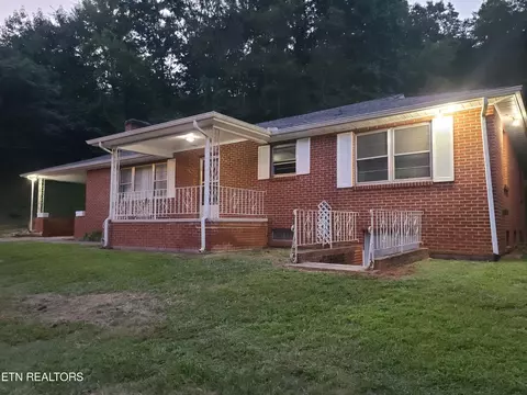 666 Butler Mill Rd, Maryville, TN 37803