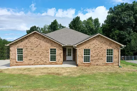 3706 Big Springs Rd, Maryville, TN 37801