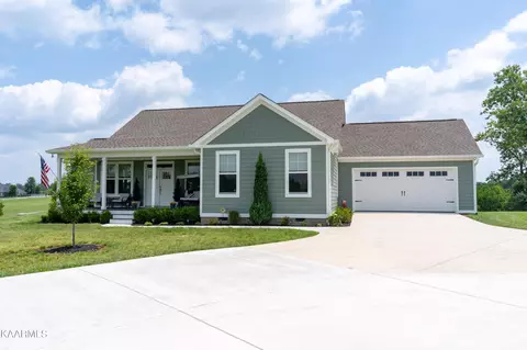 8420 N Ruggles Ferry Pike, Strawberry Plains, TN 37871