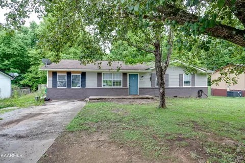 6513 Cedarbreeze Rd, Knoxville, TN 37918