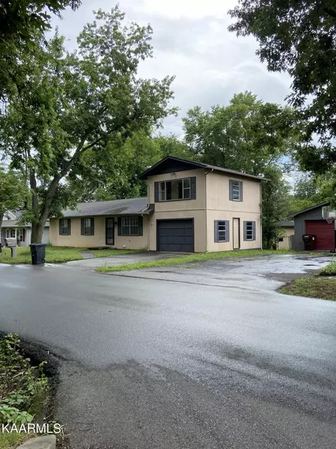 2443 East Clark Ave, Maryville, TN 37804