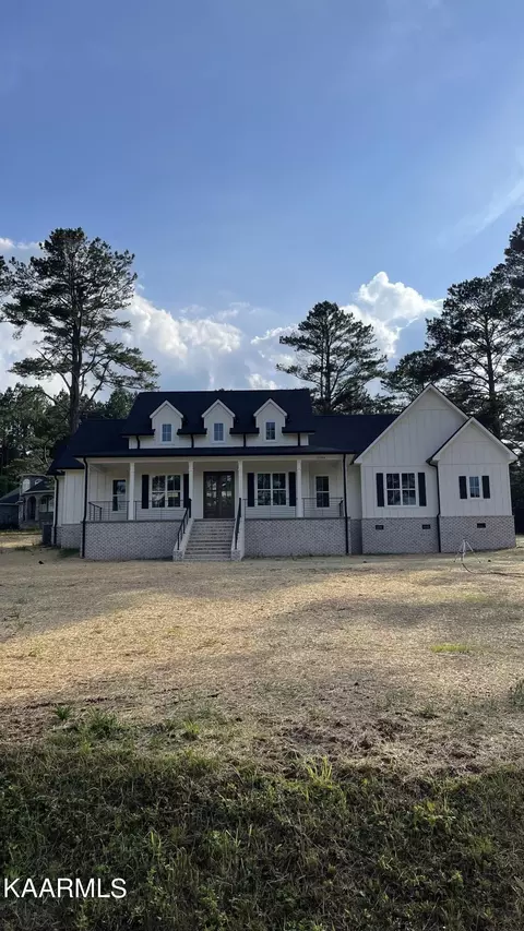 1708 Grand Pine Pt, Maryville, TN 37801