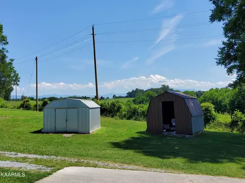 302 Sharp Rd, Sevierville, TN 37876 photo 8