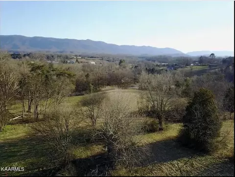 1 Prospect Rd, Walland, TN 37886 photo 6