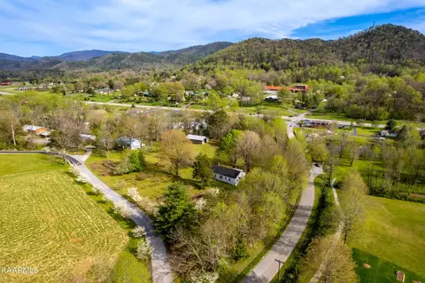 220 Webb Rd, Townsend, TN 37882 photo 58