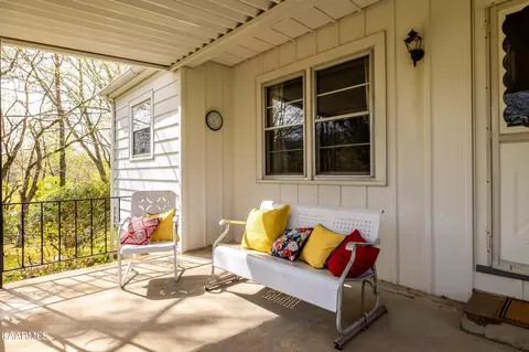 220 Webb Rd, Townsend, TN 37882 photo 6