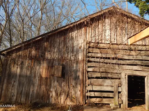 412 Reed Rd, Greeneville, TN 37745 photo 10