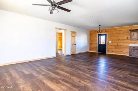 1408 Maple Ln, Greenback, TN 37742 photo 7