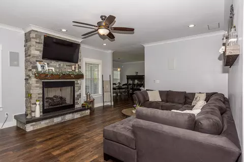 1565 Caleb Tr, Greenback, TN 37742 photo 12