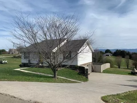 5053 Gregory Rd, Greenback, TN 37742 photo 7