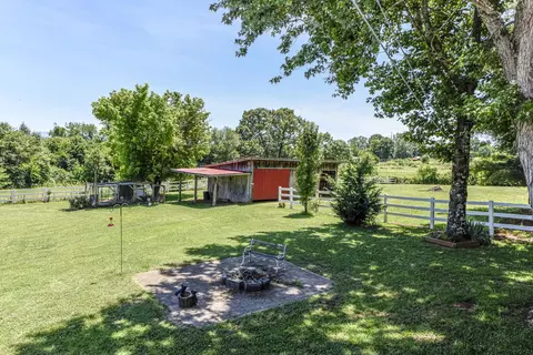 1655 Maple Ln, Greenback, TN 37742 photo 28