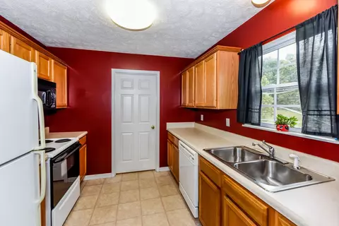 1223 Buford Ct, Greenback, TN 37742 photo 5