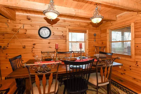 1825 Fantasy Way, Sevierville, TN 37876 photo 28