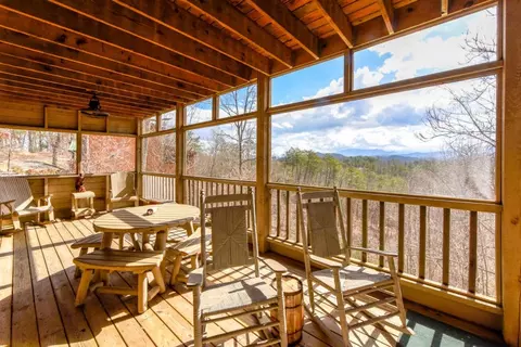 1825 Fantasy Way, Sevierville, TN 37876 photo 19