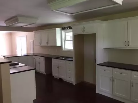 1995 E Wolf Valley Rd, Heiskell, TN 37754 photo 5