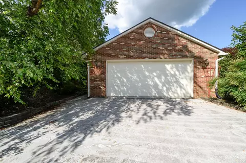 414 E Cunningham St, Alcoa, TN 37701 photo 24