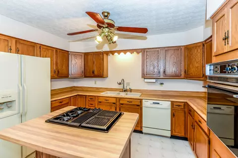 414 E Cunningham St, Alcoa, TN 37701 photo 9