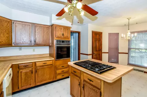 414 E Cunningham St, Alcoa, TN 37701 photo 8