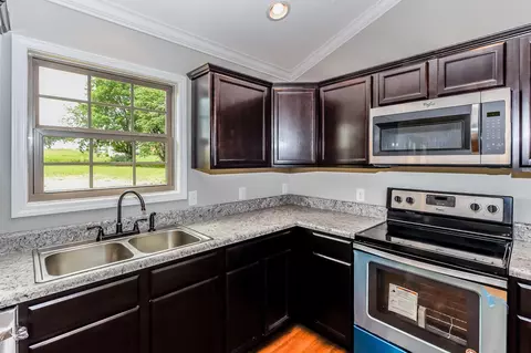 5126 Gregory Rd, Greenback, TN 37742 photo 3