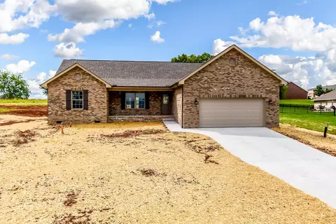 5126 Gregory Rd, Greenback, TN 37742 photo 1