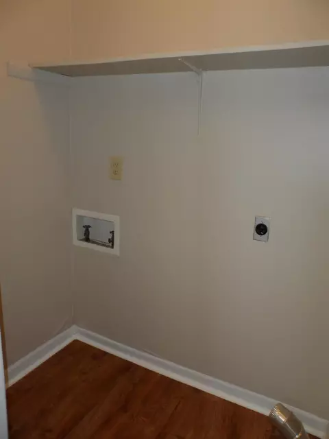 422 N Wright Rd, Alcoa, TN 37701 photo 9