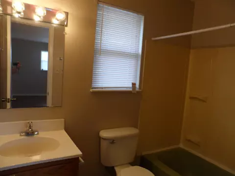 422 N Wright Rd, Alcoa, TN 37701 photo 8