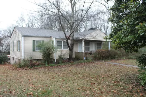 576 E Hunt Rd, Alcoa, TN 37701 photo 5