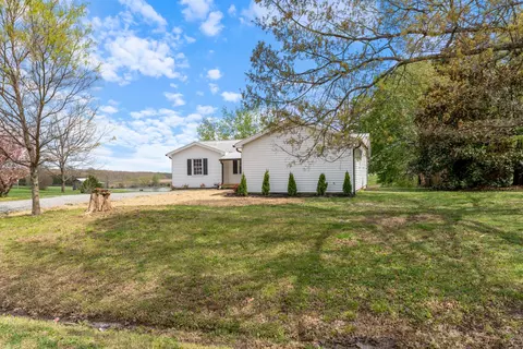 400 Log Wall Rd, Dickson, TN 37055 photo 4