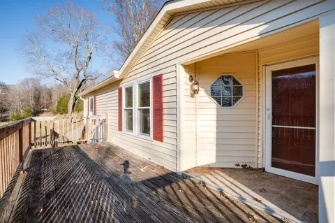 818 Rogues Fork Rd, Bethpage, TN 37022 photo 7
