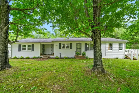 4551 Marion Rd, Cunningham, TN 37052