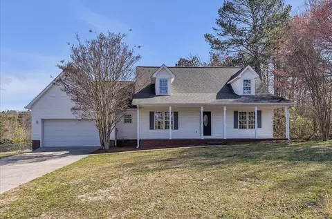3194 Reed Rd, Tunnel Hill, GA 30755