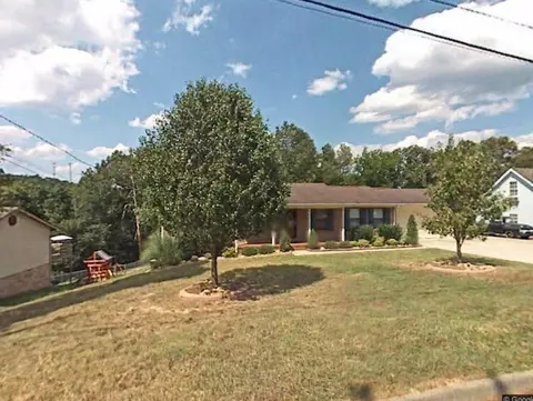 231 French St, Fort Oglethorpe, GA 30742