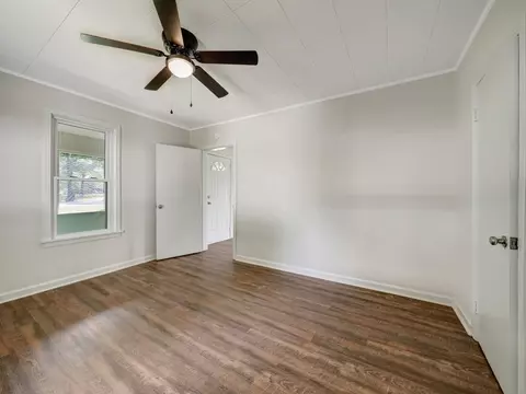 Bedroom - 810 Pond Rd, Dickson, TN 37055 photo 2 of 6