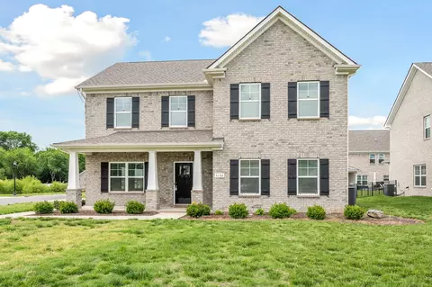 1132 General Marshall Ct, Murfreesboro, TN 37129