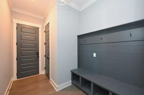 Entry Way - 5635 Eaglemont Dr, Murfreesboro, TN 37129 photo 2 of 2