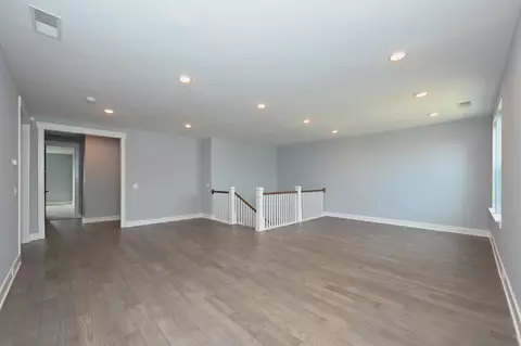 Living - 5635 Eaglemont Dr, Murfreesboro, TN 37129 photo 7 of 7