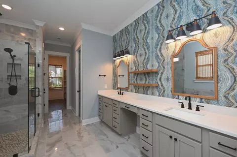 Bath - 5635 Eaglemont Dr, Murfreesboro, TN 37129 photo 1 of 4