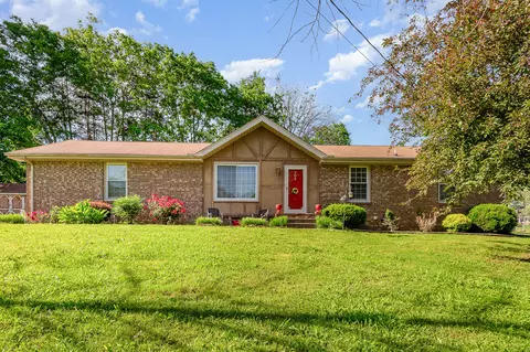 703 Lucien Dr, Goodlettsville, TN 37072