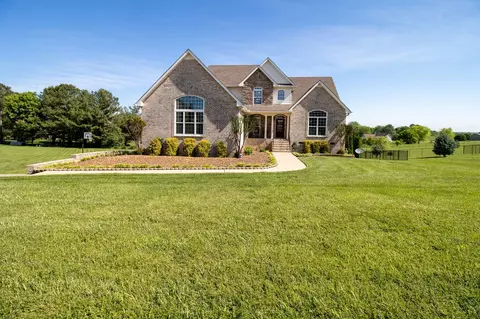 1021 Luton Way, White House, TN 37188