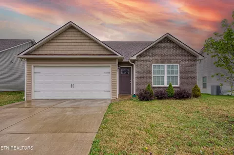 3636 Flowering Vine Way, Knoxville, TN 37917
