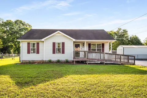 105 Copper Hollow Dr, Murfreesboro, TN 37130