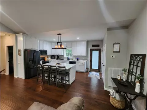 1652 Council Bend Rd, Centerville, TN 37033 photo 9