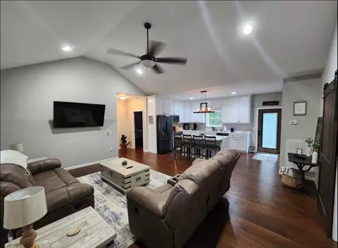 1652 Council Bend Rd, Centerville, TN 37033 photo 10