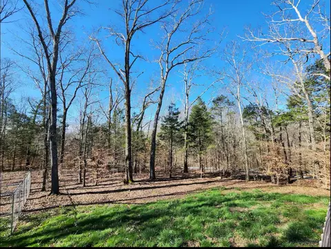 1652 Council Bend Rd, Centerville, TN 37033 photo 6