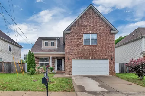 820 Pin Oak Dr, Antioch, TN 37013