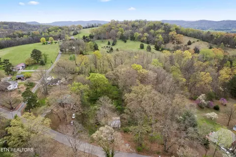1116 Bales Rd, New Market, TN 37820